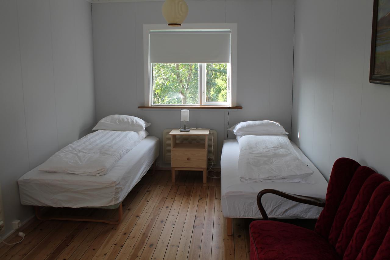 Midhop Guesthouse Thingeyrar المظهر الخارجي الصورة